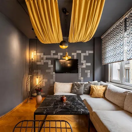 Spacious 2 Bedroom In Nisantasi Κωνσταντινούπολη