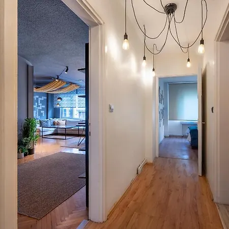 Spacious 2 Bedroom In Nisantasi Διαμέρισμα Κωνσταντινούπολη